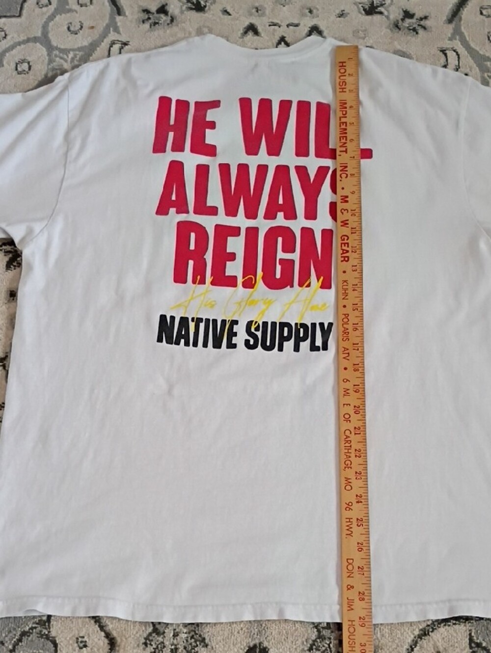 Graphic White Tee "Smile Christ on the Throne" Red Smiley Face Faith Based XL - Picture 7 of 7